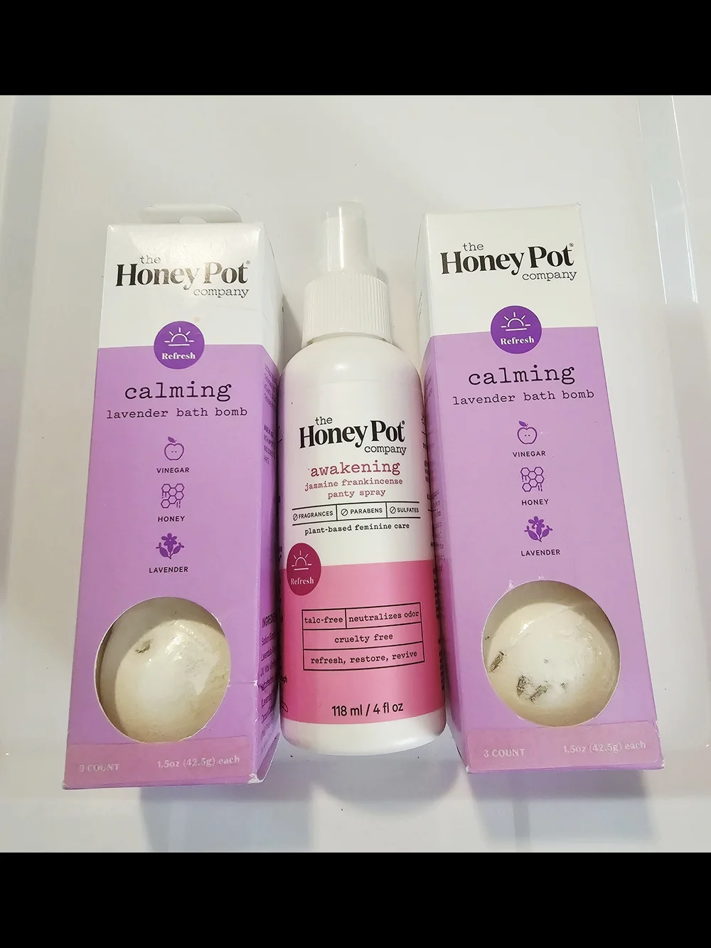 The Honey Pot Calming Lavender Bath Bombs & Awakening Spray Set - Lavender